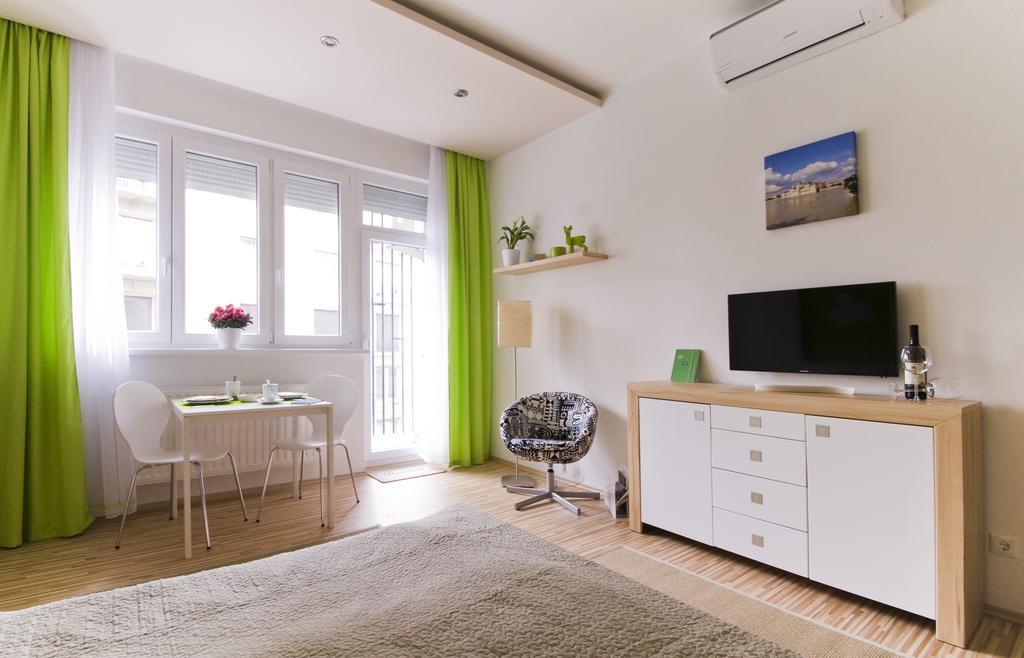 Régiposta Studio Budapest Habitación foto